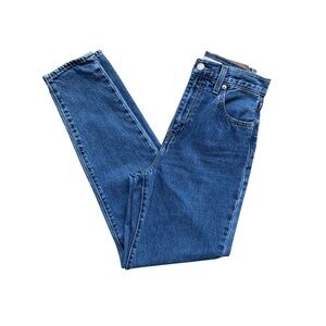 Levi’s Premium High Loose Taper Jeans – Size 23